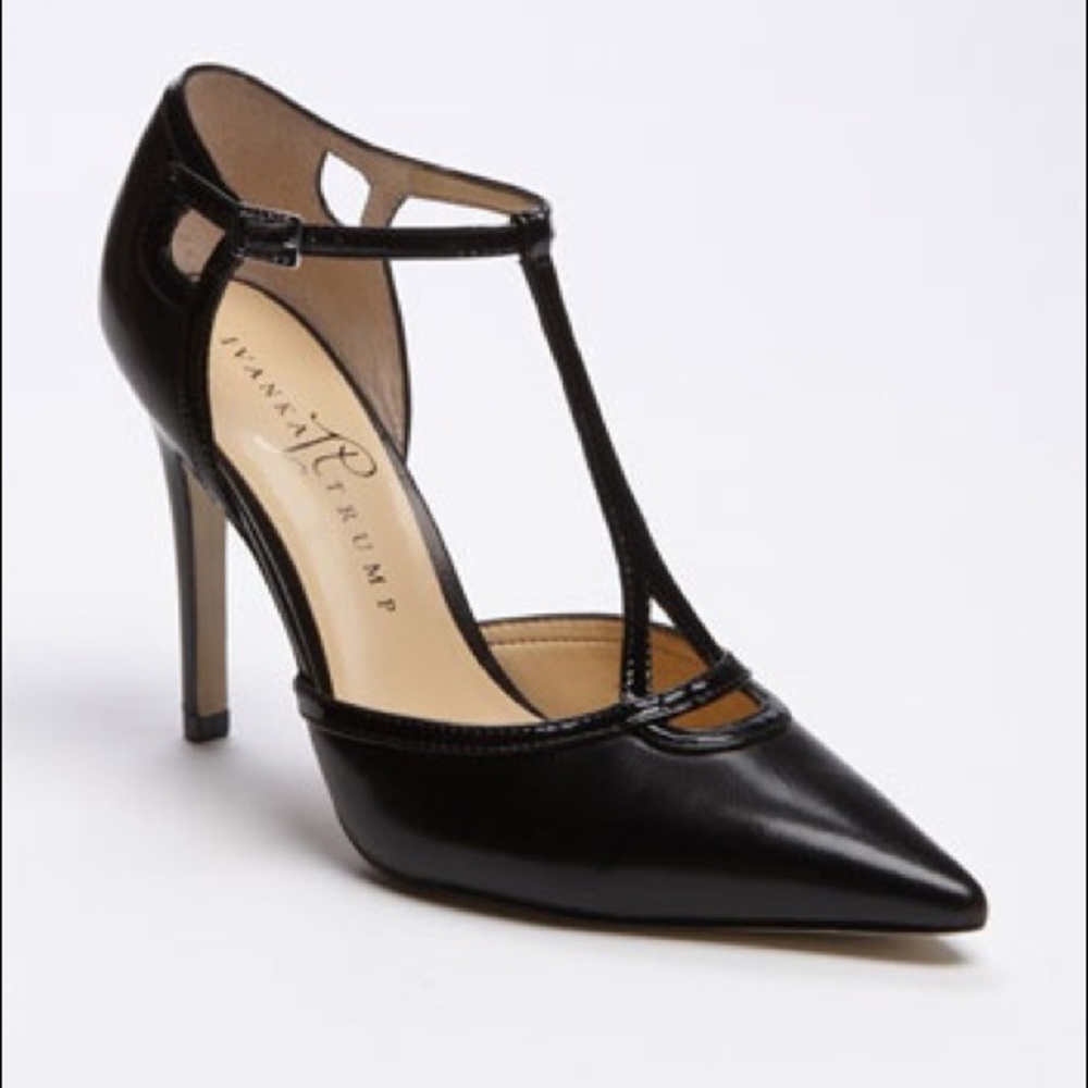 Ivanka Trump itGinger heels
